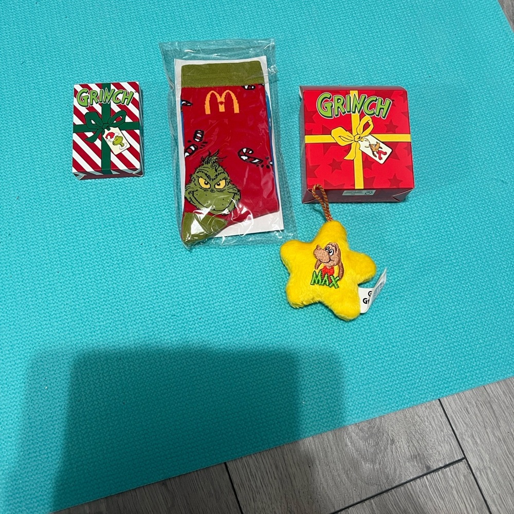 McDonald's Grinch Holiday Accessories bundle - Red, Green, Yellow socks & more